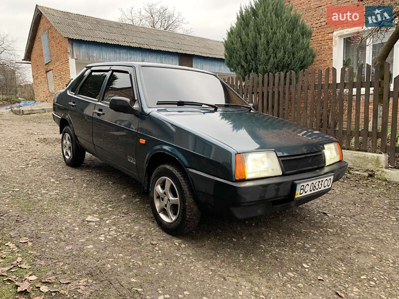 Седан ВАЗ / Lada 21099 2005 в Каменке-Бугской