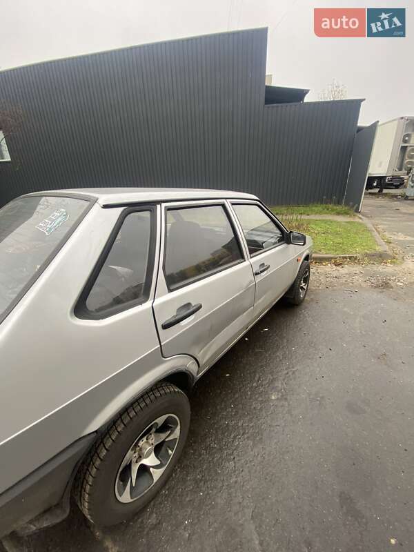 Седан ВАЗ / Lada 21099 2005 в Києві