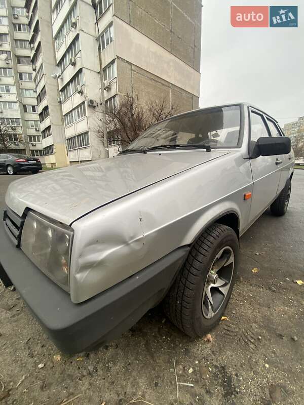 Седан ВАЗ / Lada 21099 2005 в Києві