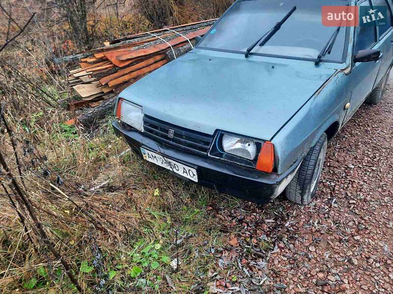 Седан ВАЗ / Lada 21099 2007 в Житомире