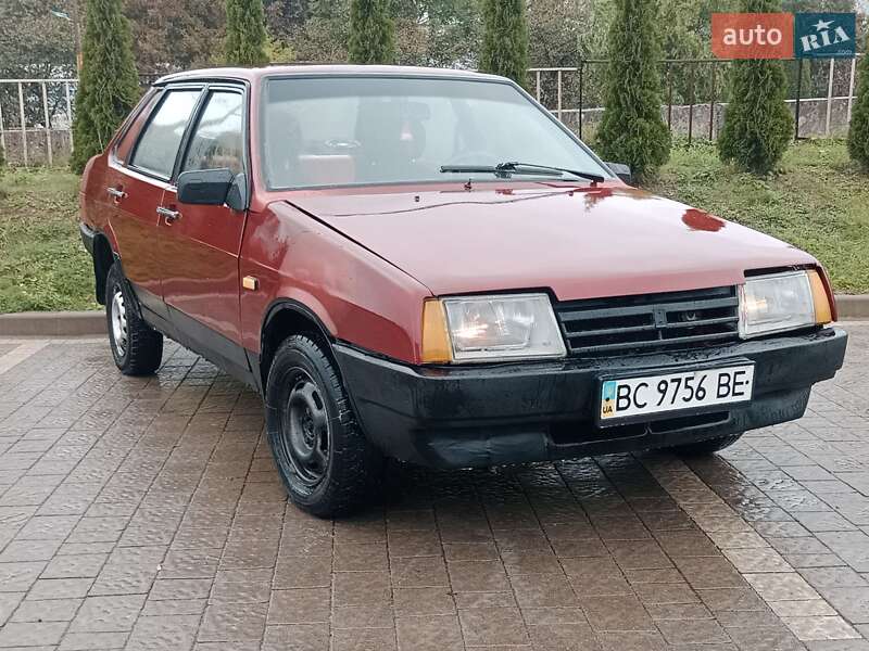 Седан ВАЗ / Lada 21099 1998 в Дрогобыче