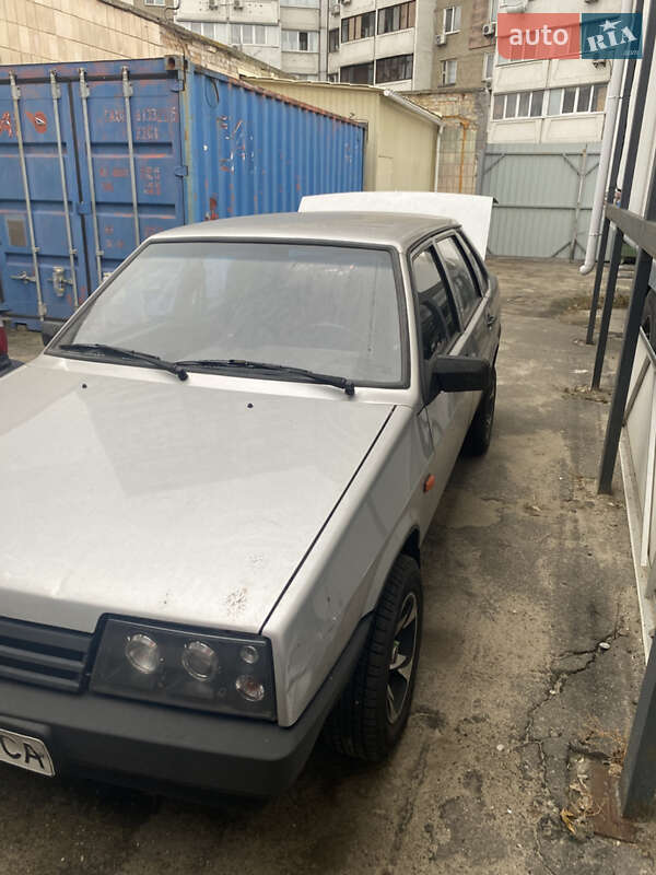 Седан ВАЗ / Lada 21099 2005 в Києві