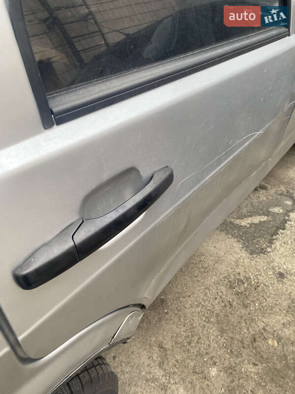 Седан ВАЗ / Lada 21099 2005 в Києві