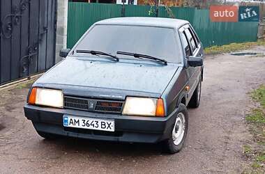 Седан ВАЗ 21099 2004 в Мирополе