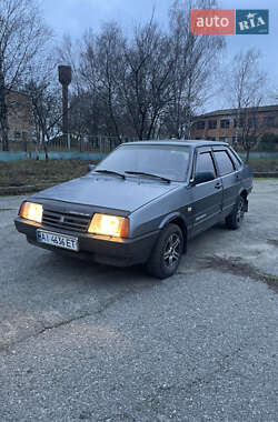 Седан ВАЗ / Lada 21099 2001 в Корсуне-Шевченковском