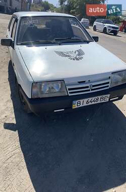 Седан ВАЗ 21099 1995 в Карлівці