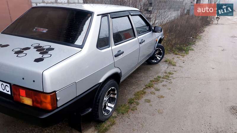 Седан ВАЗ / Lada 21099 2006 в Киеве фото 14 Седан ВАЗ / Lada 21099 2006 в Киеве