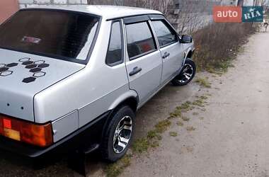 Седан ВАЗ / Lada 21099 2006 в Киеве