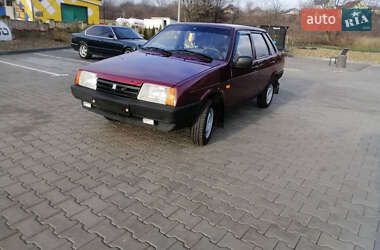 Седан ВАЗ 21099 2006 в Ямполе