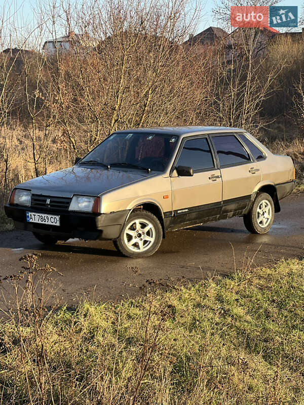 ВАЗ / Lada 21099 2002