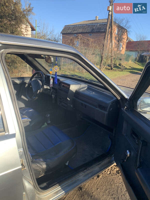 Седан ВАЗ / Lada 21099 2002 в Бібрці