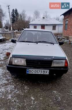 Седан ВАЗ 21099 2002 в Чемеровцах