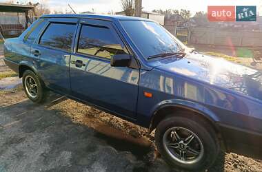 Седан ВАЗ 21099 2008 в Золотоноше