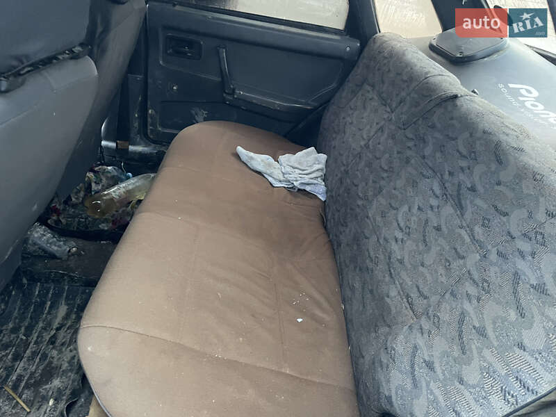 Седан ВАЗ / Lada 21099 1997 в Черновцах