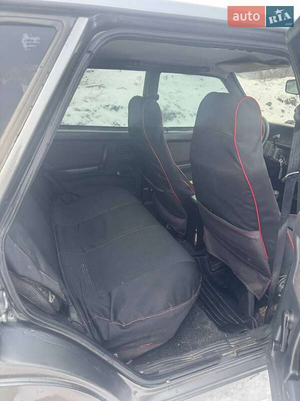 Седан ВАЗ / Lada 21099 1999 в Днепре