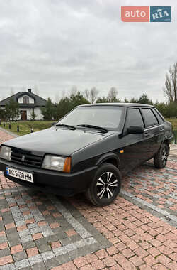 Седан ВАЗ / Lada 21099 2005 в Нововолынске
