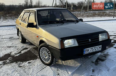 Седан ВАЗ / Lada 21099 2007 в Ровно