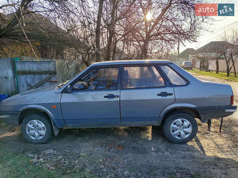 Седан ВАЗ / Lada 21099 2002 в Прилуках фото 2 Седан ВАЗ / Lada 21099 2002 в Прилуках
