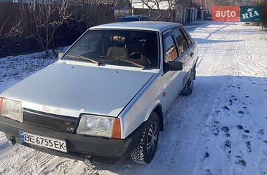 Седан ВАЗ / Lada 21099 2002 в Николаеве