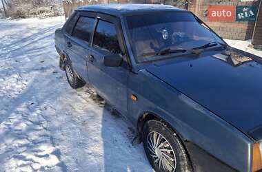 Седан ВАЗ 21099 2001 в Володарці