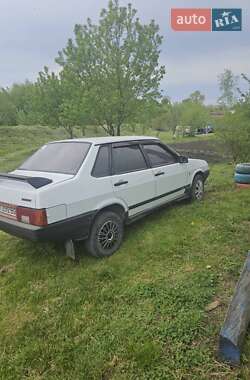 Седан ВАЗ / Lada 21099 1997 в Івано-Франківську