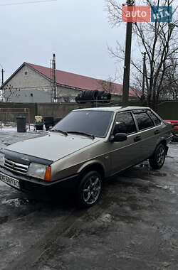 Седан ВАЗ 21099 2002 в Терновке