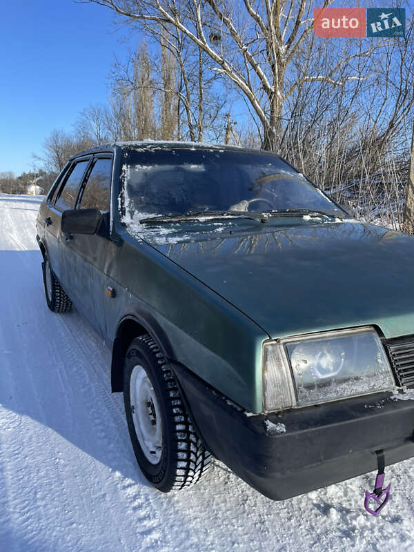 Седан ВАЗ / Lada 21099 2006 в Сумах