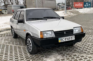 Седан ВАЗ / Lada 21099 2008 в Львове