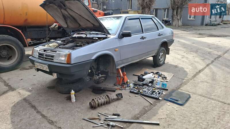 Седан ВАЗ / Lada 21099 2007 в Кривом Роге