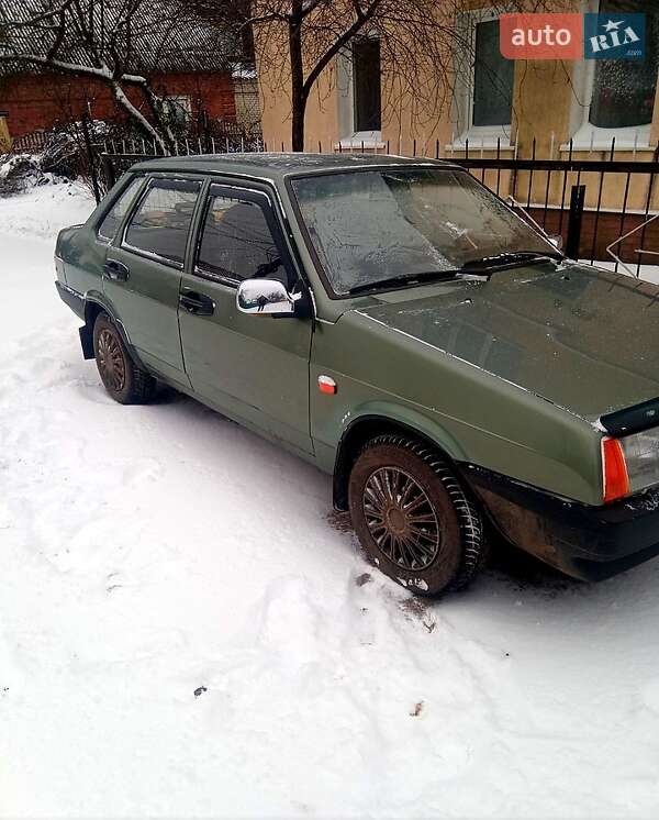 Седан ВАЗ / Lada 21099 2006 в Сумах