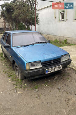 Седан ВАЗ 21099 2000 в Мукачево