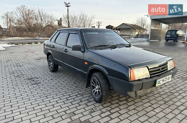 Седан ВАЗ 21099 2003 в Иваничах