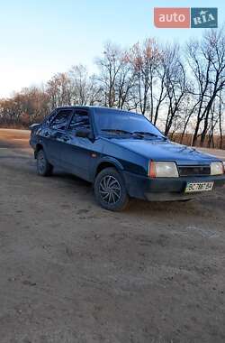 Седан ВАЗ 21099 2002 в Самборе