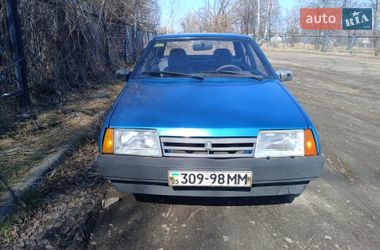 Седан ВАЗ 21099 1999 в Чернігові