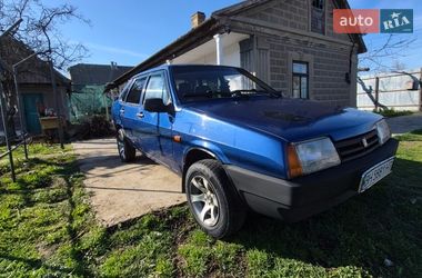 Седан ВАЗ 21099 2005 в Измаиле