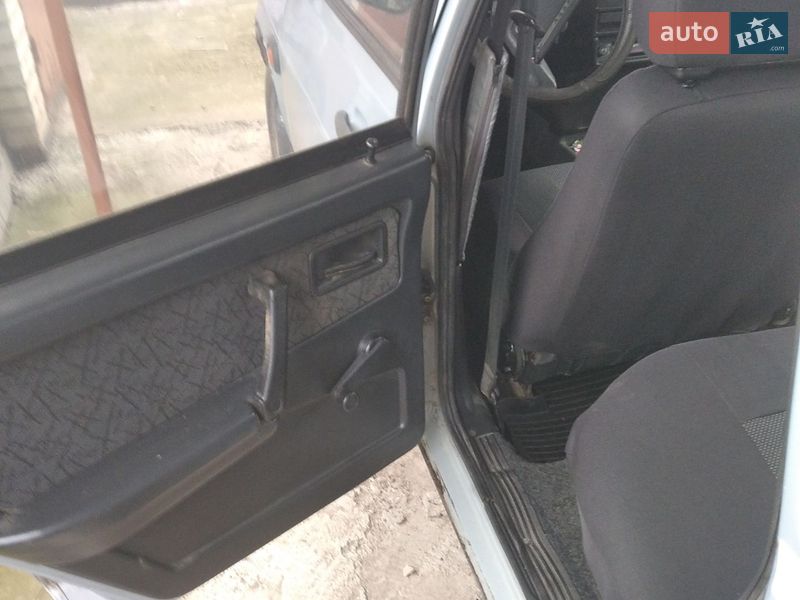 Седан ВАЗ / Lada 21099 2004 в Умани
