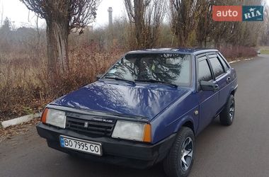 Седан ВАЗ 21099 2004 в Дубно