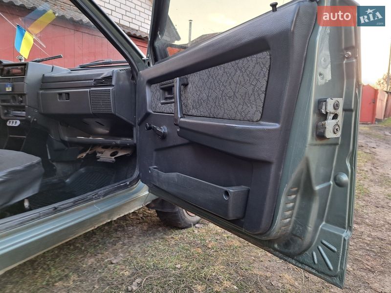 Седан ВАЗ / Lada 21099 2006 в Кролевце фото 11 Седан ВАЗ / Lada 21099 2006 в Кролевце