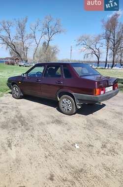 Седан ВАЗ 21099 2011 в Каменском