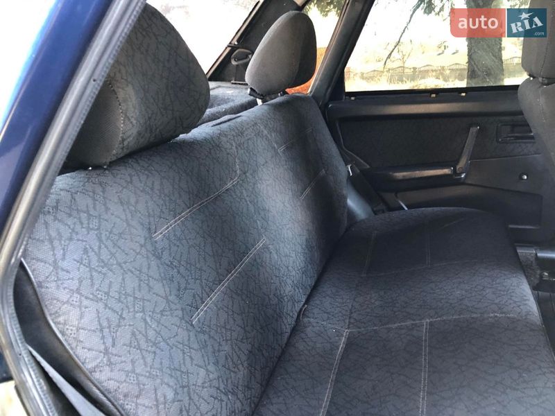 Седан ВАЗ / Lada 21099 2005 в Товсте