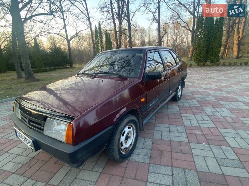 Седан ВАЗ / Lada 21099 2006 в Рокитному