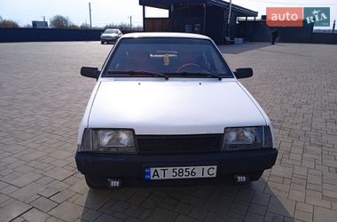 Седан ВАЗ 21099 1993 в Калуше