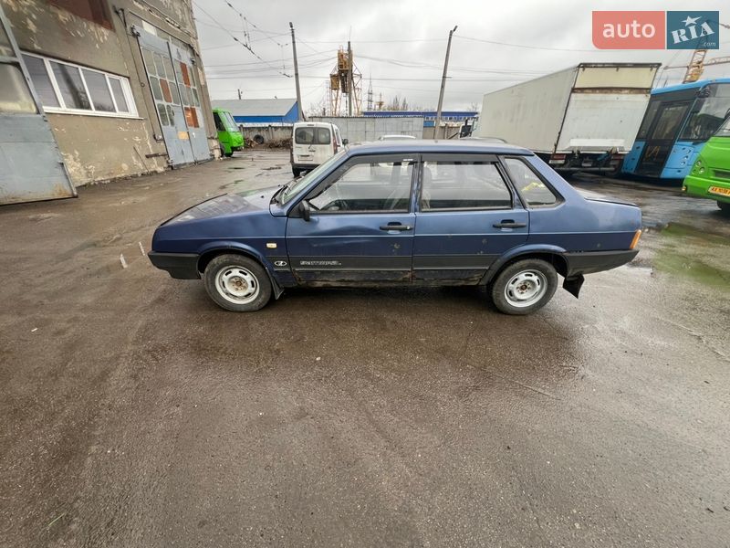 Седан ВАЗ / Lada 21099 1998 в Харкові