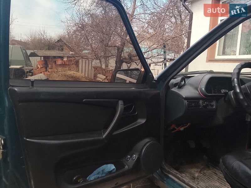 Седан ВАЗ / Lada 21099 2004 в Сумах