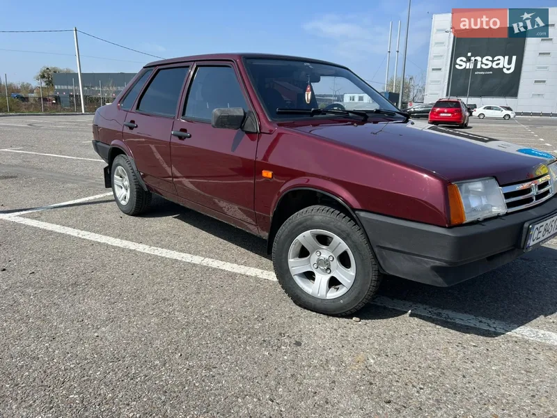 ВАЗ / Lada 21099