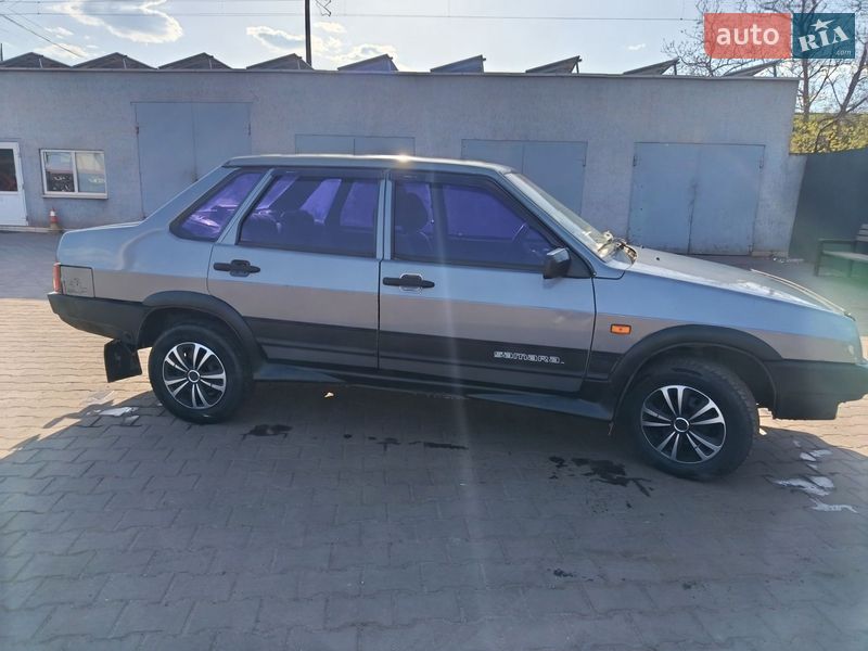 Седан ВАЗ / Lada 21099 2007 в Кривому Розі