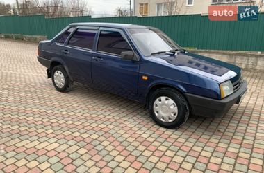 Седан ВАЗ 21099 2004 в Каменец-Подольском