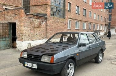 Седан ВАЗ 21099 2009 в Ровно