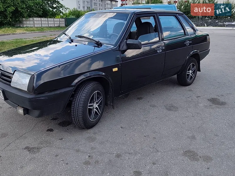 ВАЗ / Lada 21099