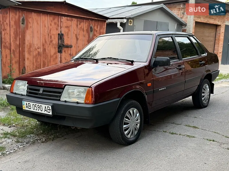 ВАЗ / Lada 21099